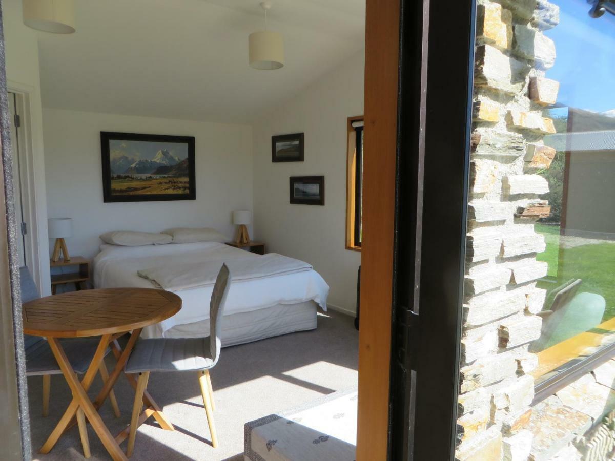 Quiet Studio In Paradise Wanaka Exteriör bild